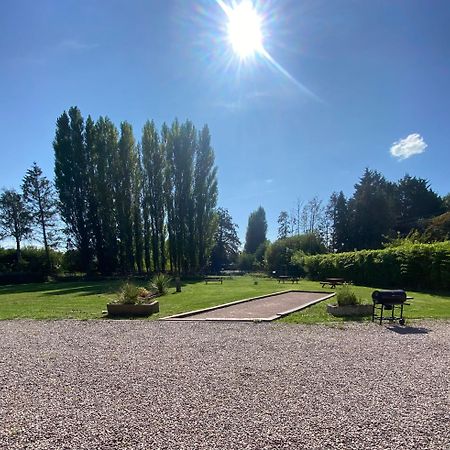L'Orne Villa Кан Екстериор снимка