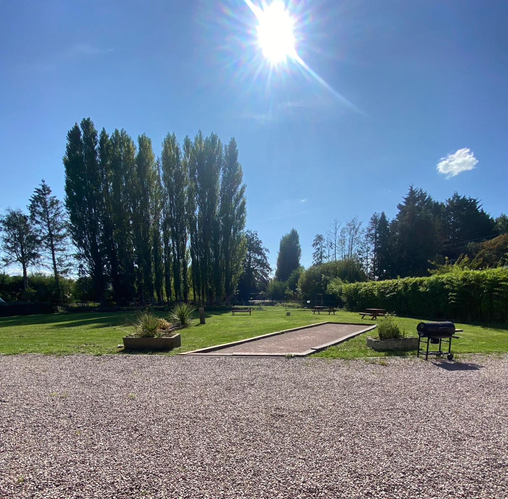 L'Orne Villa Кан Екстериор снимка